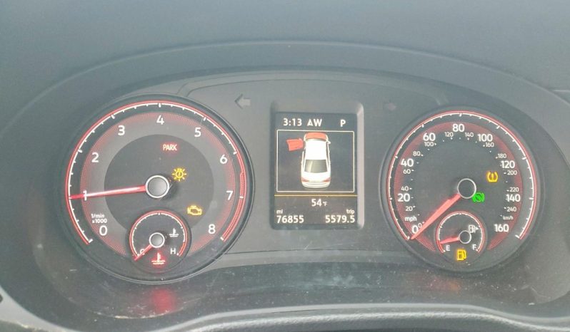 
								Volkswagen Passat full									