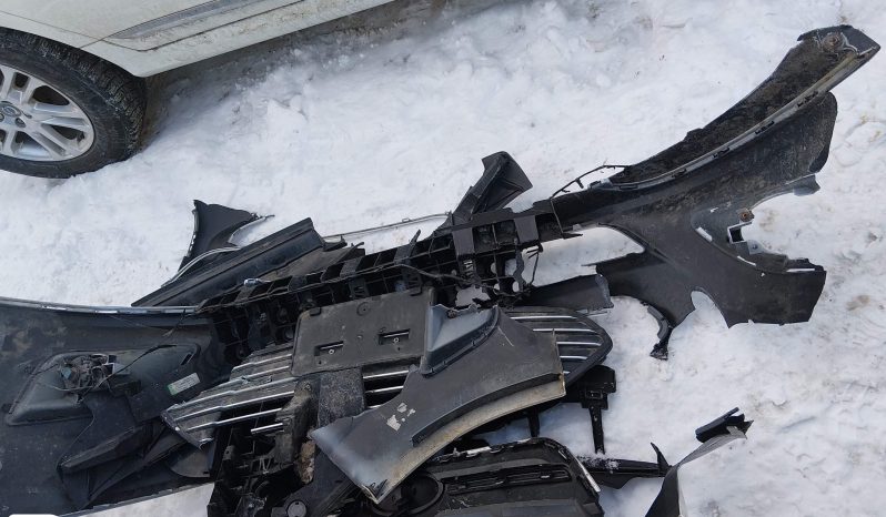 
								2015 Ford C-Max, Hybrid Sel full									