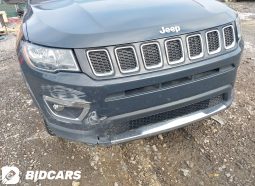 
										2017 Jeep New Compass, Limited 4X4 full									