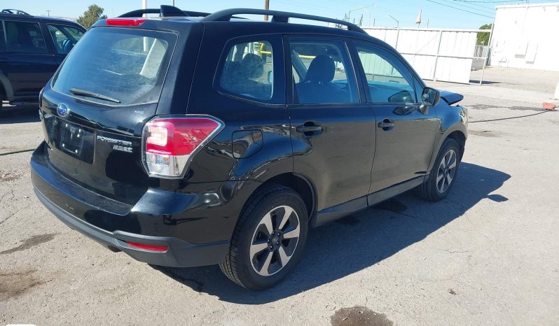 
								2017 Subaru Forester, 2.5I full									