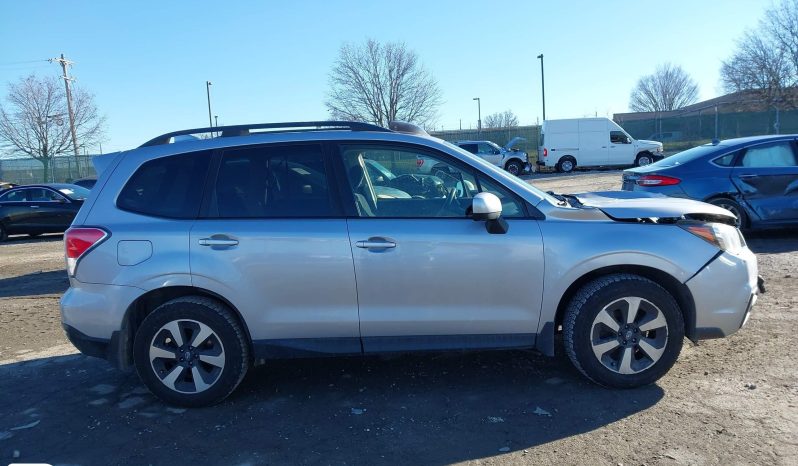 
								2017 Subaru Forester, 2.5I Premium full									