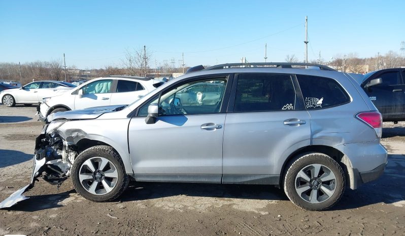 
								2017 Subaru Forester, 2.5I Premium full									