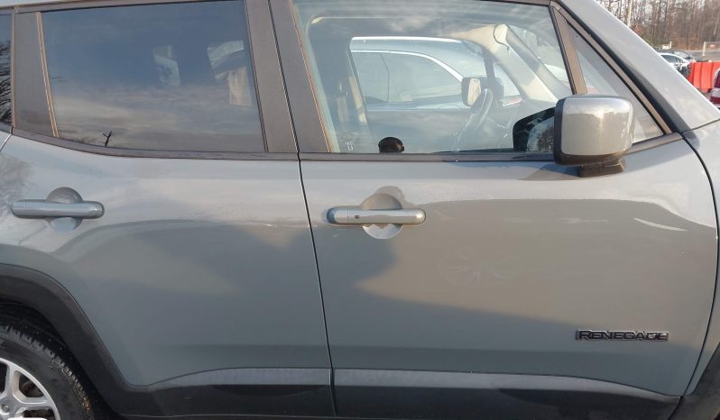 
								2018 Jeep Renegade, Latitude 4X4 full									