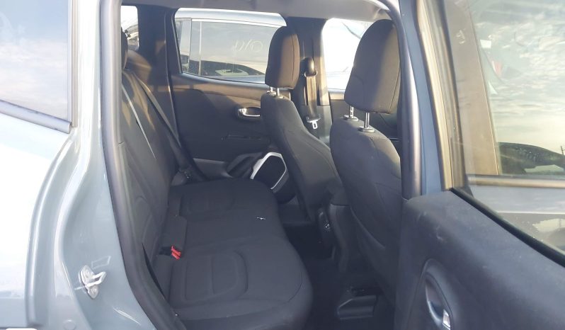 
								2018 Jeep Renegade, Latitude 4X4 full									