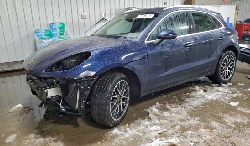 
								2017 Porsche Macan full									