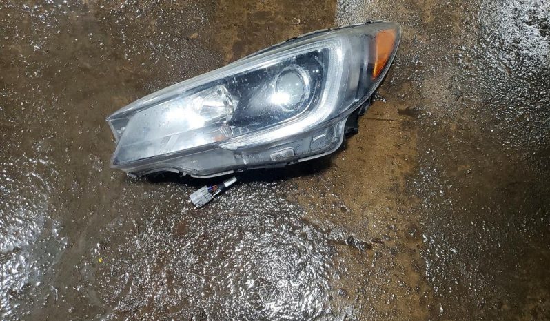 
								2019 Subaru Outback full									