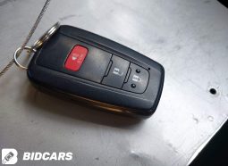 
										2019 Toyota Prius full									