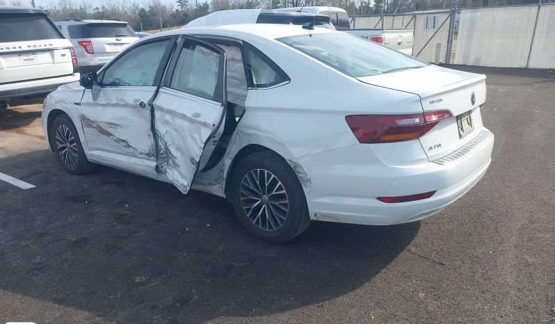 
								2019 Volkswagen Jetta full									