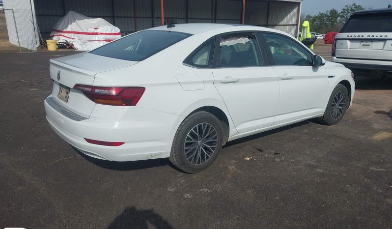 
								2019 Volkswagen Jetta full									