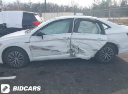 
										2019 Volkswagen Jetta full									