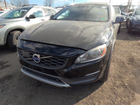 VOLVO V60 2015