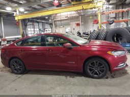 
										2018 Ford Fusion full									