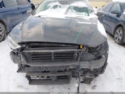 
										Ford Fusion Hybrid full									