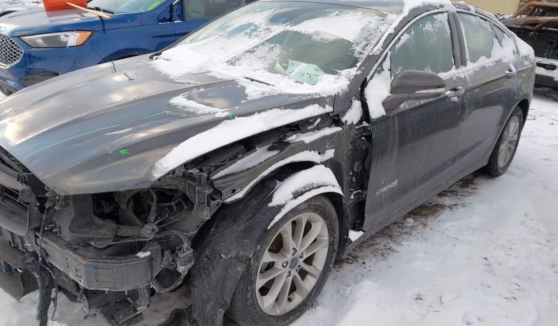 
								Ford Fusion Hybrid full									