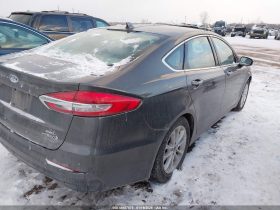 Ford Fusion Hybrid