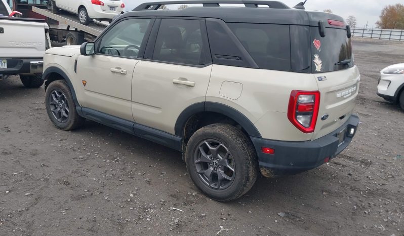 
								2024 Ford Bronco Sport full									