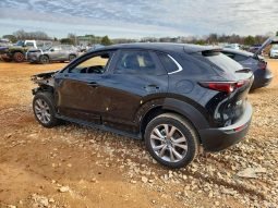
										Mazda CX-30 full									
