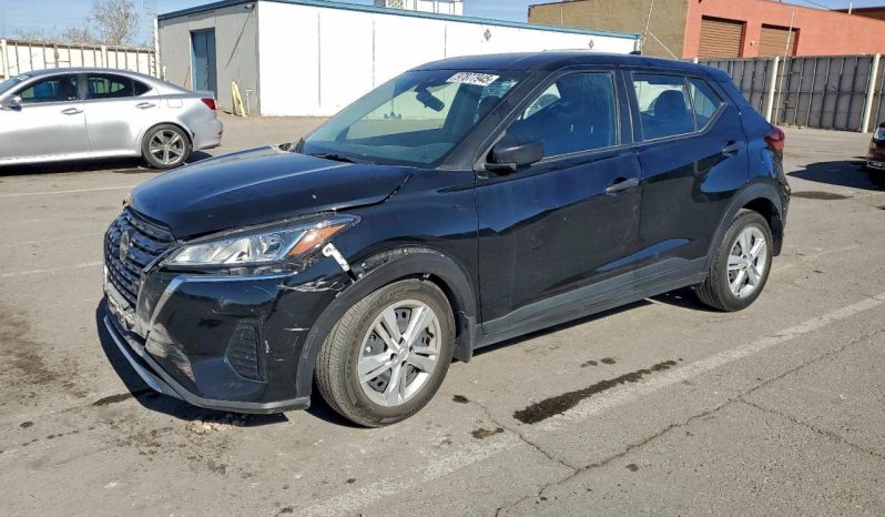 
								2024 Nissan Kicks full									