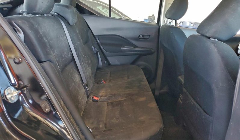 
								2024 Nissan Kicks full									