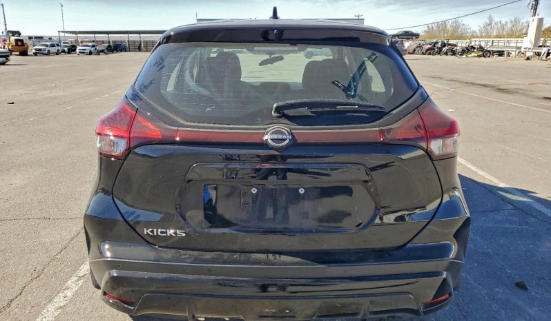 
								2024 Nissan Kicks full									