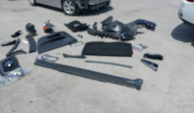 
								2019 Nissan Kicks full									