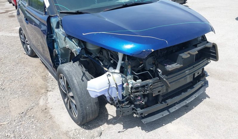 
								2019 Nissan Kicks full									