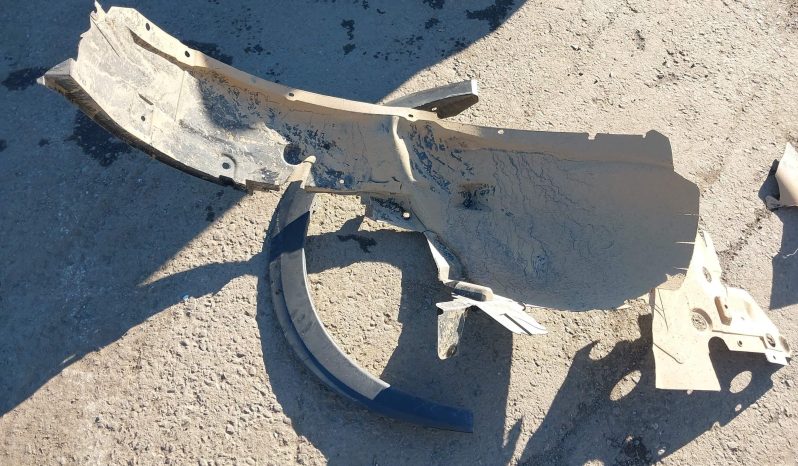 
								2024 Nissan Kicks full									