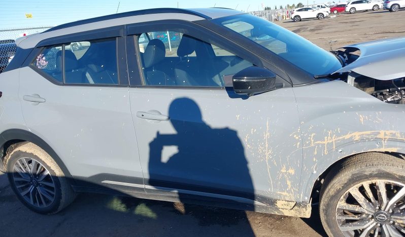 
								2024 Nissan Kicks full									