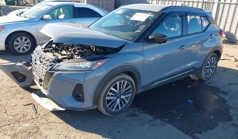 
								2024 Nissan Kicks full									