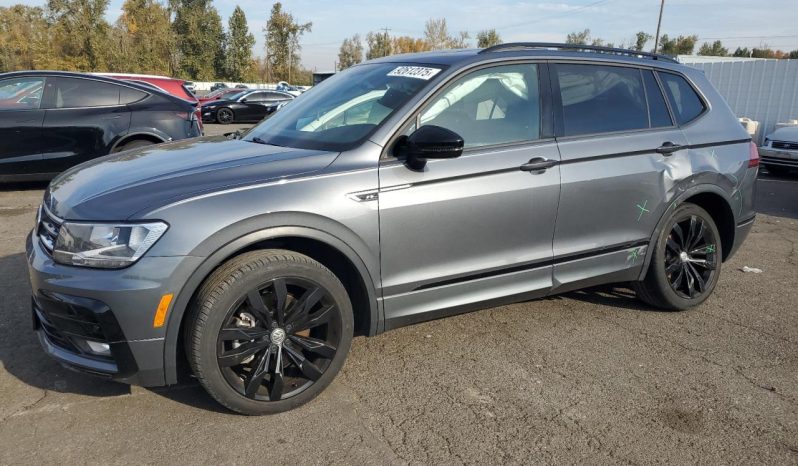 
								Volkswagen Tiguan full									