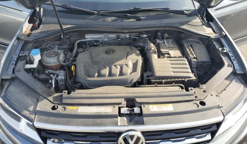 
								Volkswagen Tiguan full									