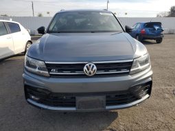 
										Volkswagen Tiguan full									