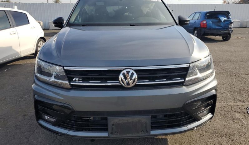 
								Volkswagen Tiguan full									
