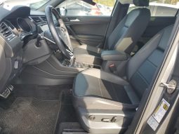 
										Volkswagen Tiguan full									