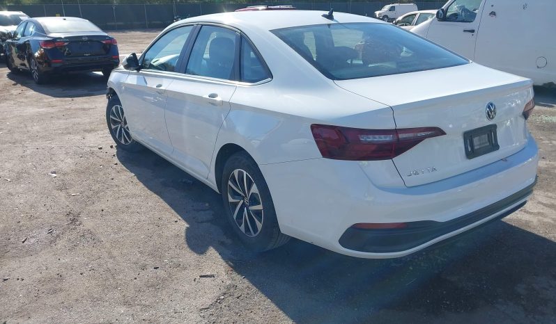 
								VOLKSWAGEN JETTA full									