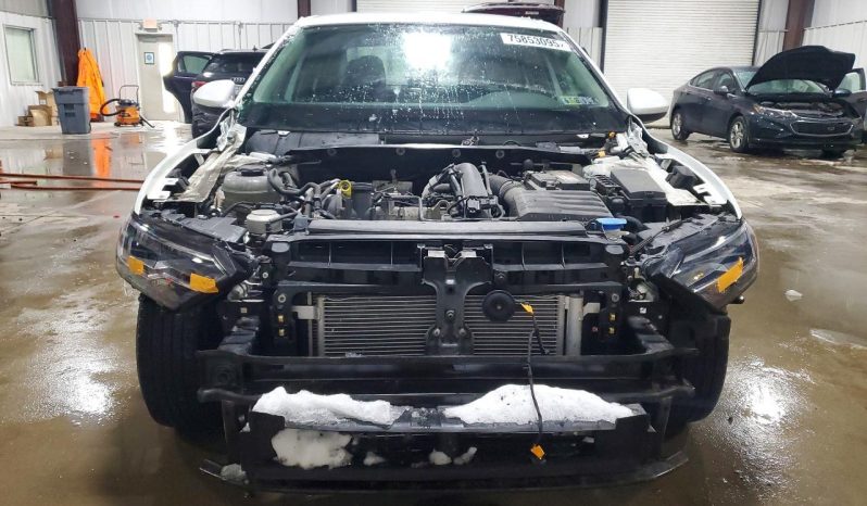 
								Volkswagen Jetta full									