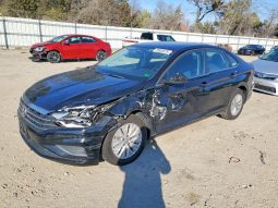 
										Volkswagen Jetta full									