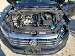 
										Volkswagen Jetta full									