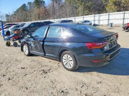 
										Volkswagen Jetta full									