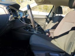 
										Volkswagen Jetta full									