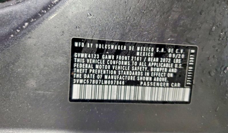 
								Volkswagen Jetta full									