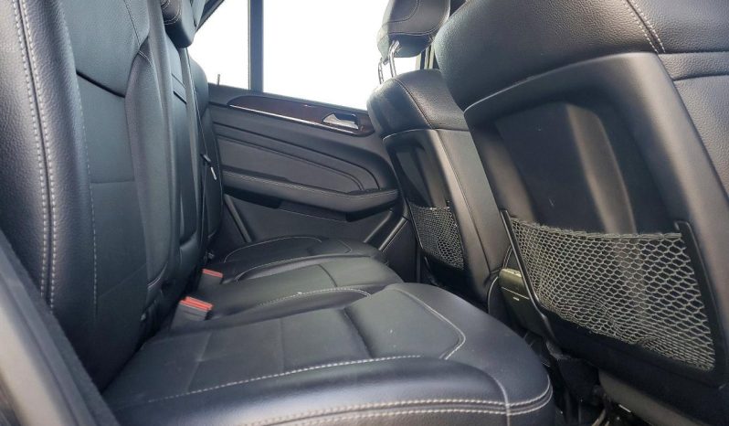 
								Mercedes-Benz M-Class full									