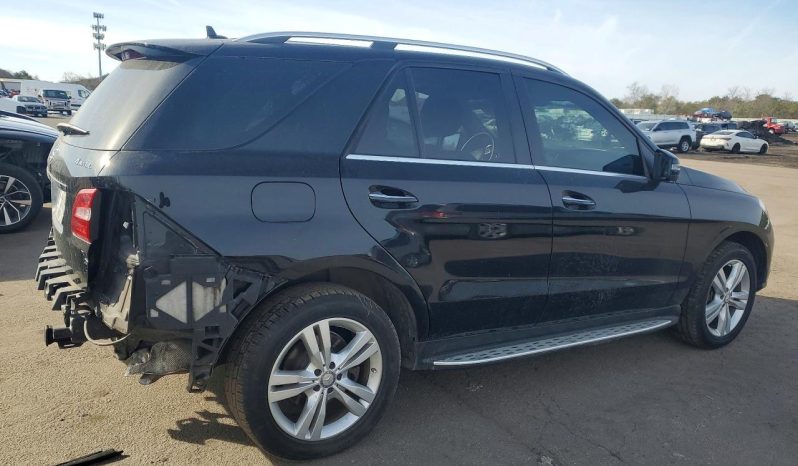 
								Mercedes-Benz M-Class full									