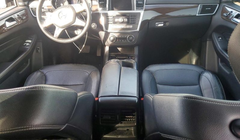 
								Mercedes-Benz M-Class full									