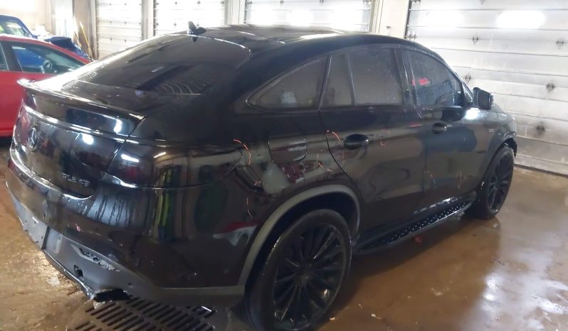 
								Mercedes-Benz Amg Gle 43 Coupe full									