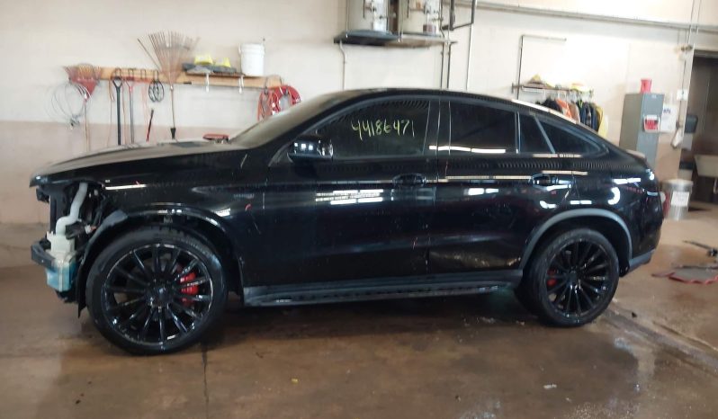 
								Mercedes-Benz Amg Gle 43 Coupe full									