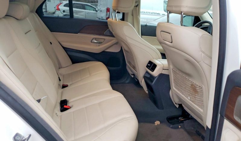 
								Mercedes-Benz GLE-Class full									