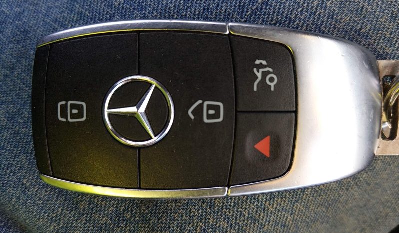 
								Mercedes-Benz GLE-Class full									