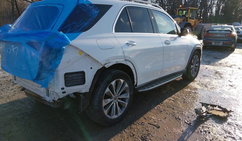 
								Mercedes-Benz GLE-Class full									