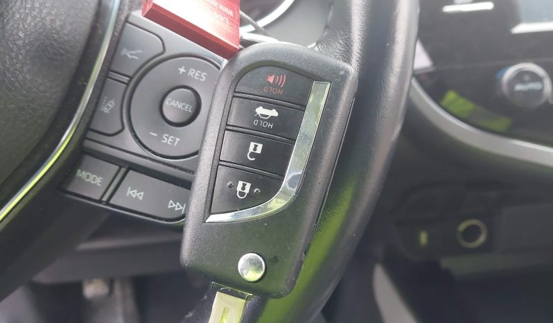 
								2019 Toyota Camry full									